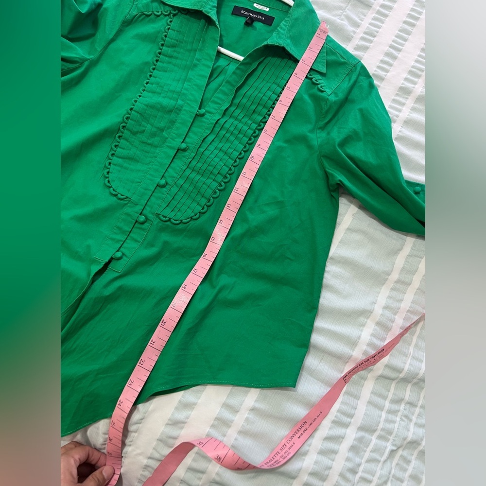 BCBGMaxAzria Vibrant Green Button Down Shirt size S - Picture 8 of 12